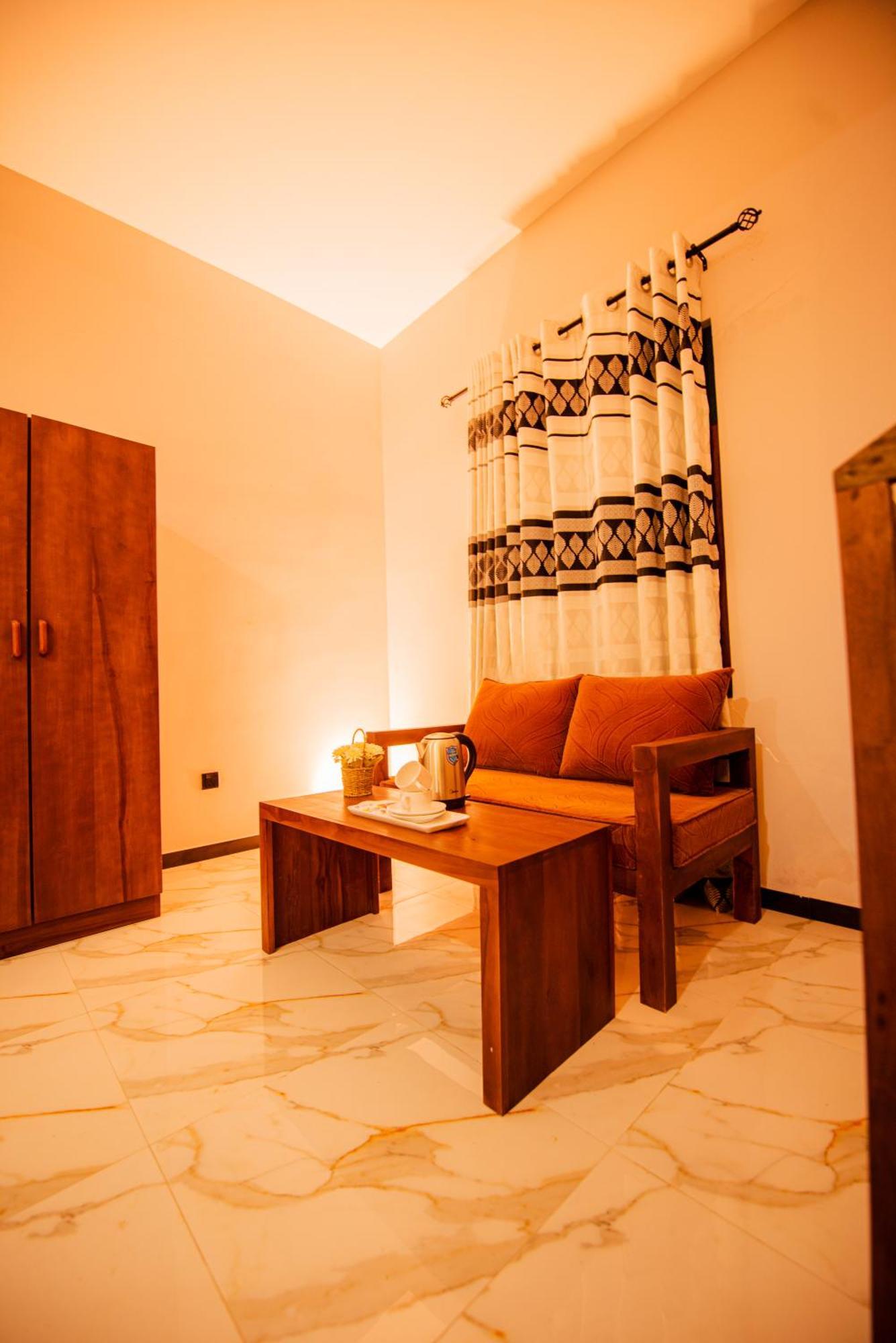 C B S Resort Udawalawe Dış mekan fotoğraf