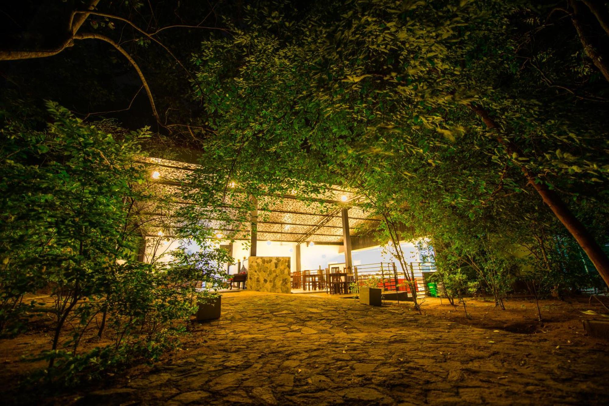 C B S Resort Udawalawe Dış mekan fotoğraf